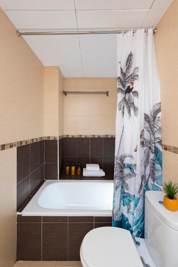 Unika Homes Malaga Beach & City Zewnętrze zdjęcie